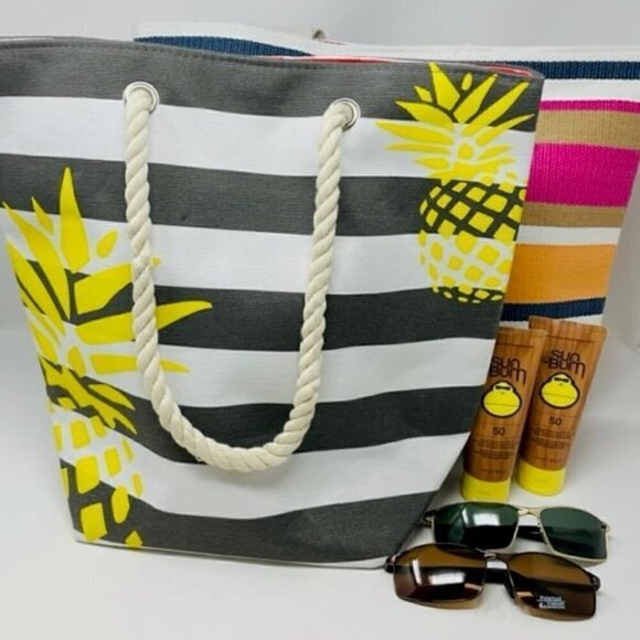 Sunbum Other - 2  Beach Totes, &  2 UVA/B Sunglasses -  NEW     (Sunbeam sunscree NOT included)